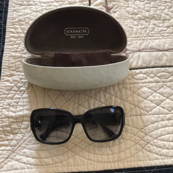 Sunglasses - Picture 1 of 3